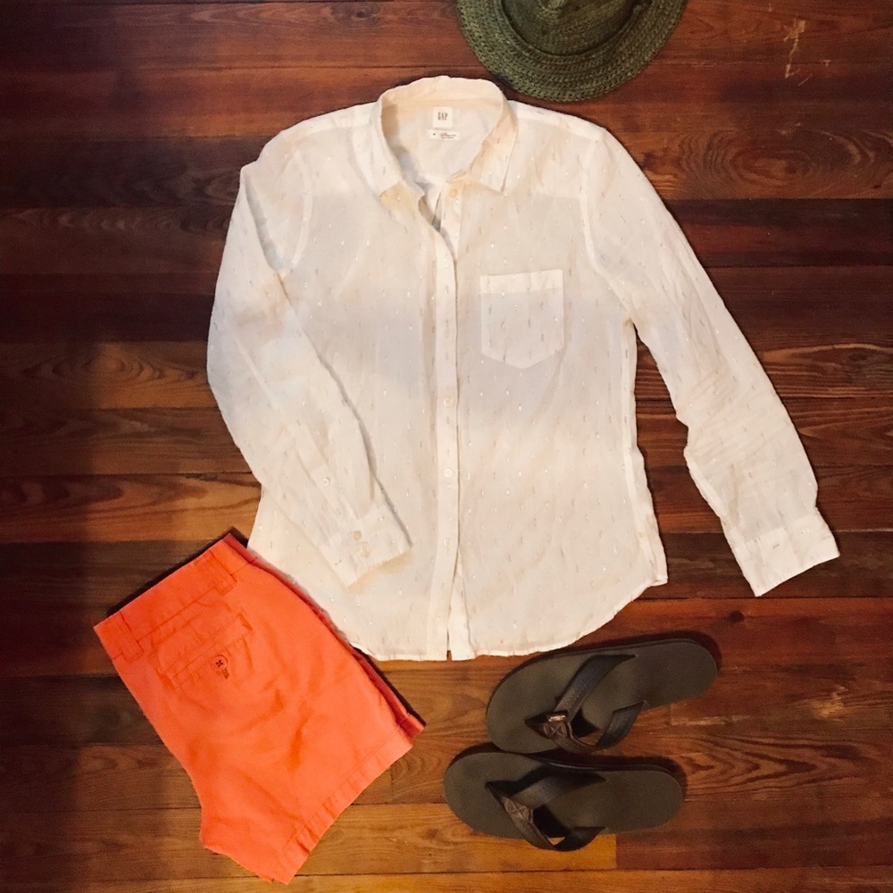 Gap Fitted Boyfriend Shirt